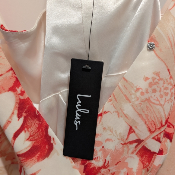 🌸 Lulu's Floral Elegantly Inclined Maxi Dress in Cream and Coral BNWT L - Picture 6 of 9